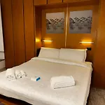 Апартаменты Centre Ancient Heart Комо